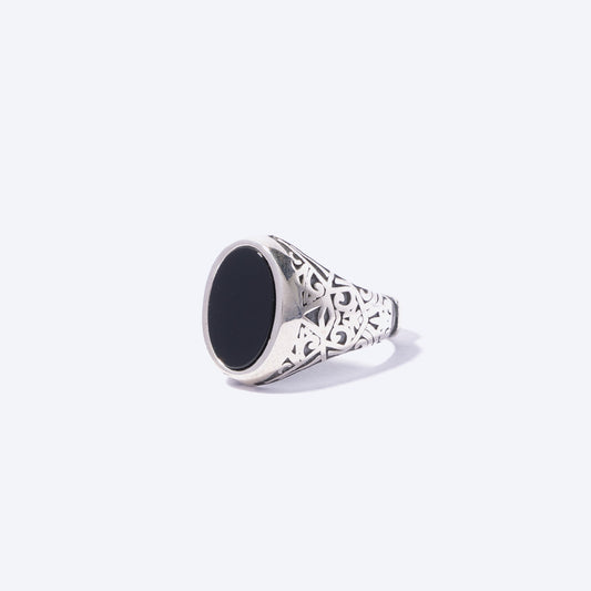 ANELLO CON PIETRA NERA